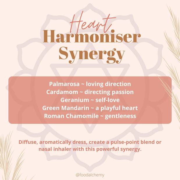 Heart Harmoniser Synergy essential oil reference: Palmarosa, Cardamom, Geranium, Green Mandarin, Roman Chamomile